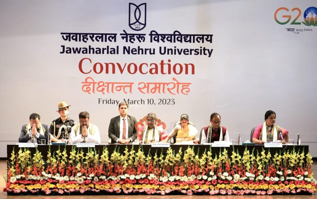 President of India Graces Sixth Convocation of Jawaharlal Nehru University