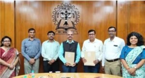 IIT Kharagpur & West Bengal NUJS Inks MoU