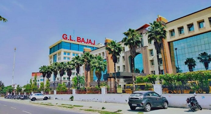 GL Bajaj Institute of Technology and Management Shines with Record-breaking Placements, Awards and Alumni Triumphs