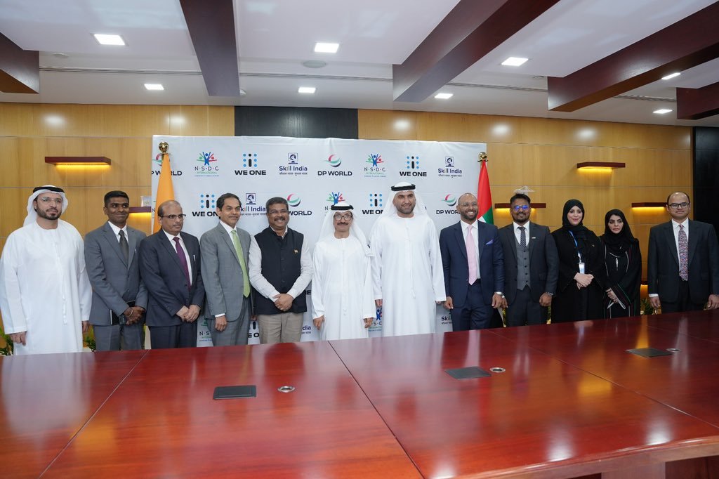 Shri Dharmendra Pradhan and H.E. Sultan Ahmed bin Sulayem, Chairman & CEO of DP World witness signing of agreement between NSDC International and We One, DP World