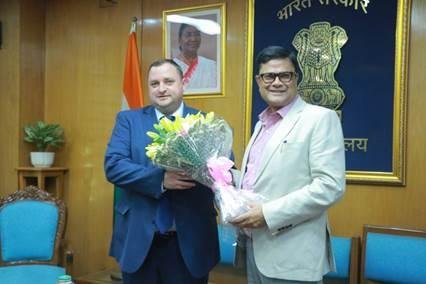 Shri Sanjay Kumar holds a meeting with Russian delegation led by H.E. Mr. Denis Gribov, Deputy Minister of Education of the Russian Federation on collaboration in the field of education