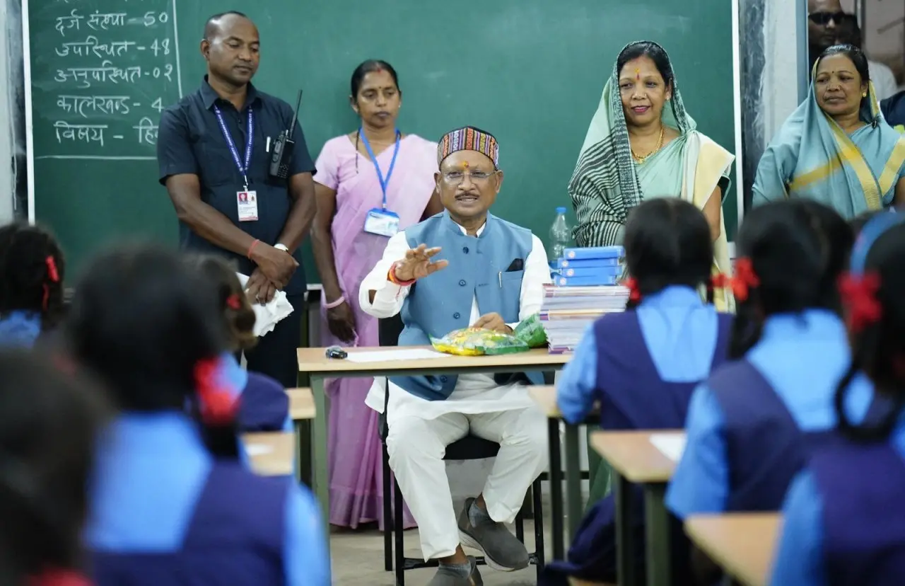 Chhattisgarh Govt. to Promote Local Languages, Dialects in Schools ...