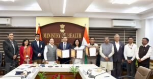 Shri Dharmendra Pradhan along with Shri J. P Nadda witnesses signing of Tripartite Memorandum of Understanding (MoU)