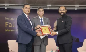 Senior Advocate Arvind Datar receives Fali Nariman Memorial Award by BITS Law School and SSIA