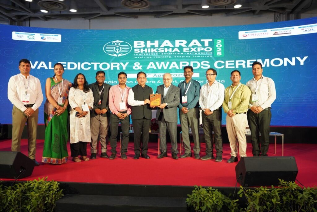 Galgotias University Wins ‘Best Exhibitor Award’ at Bharat Shiksha Expo 2025 for Innovation and Student Excellence
