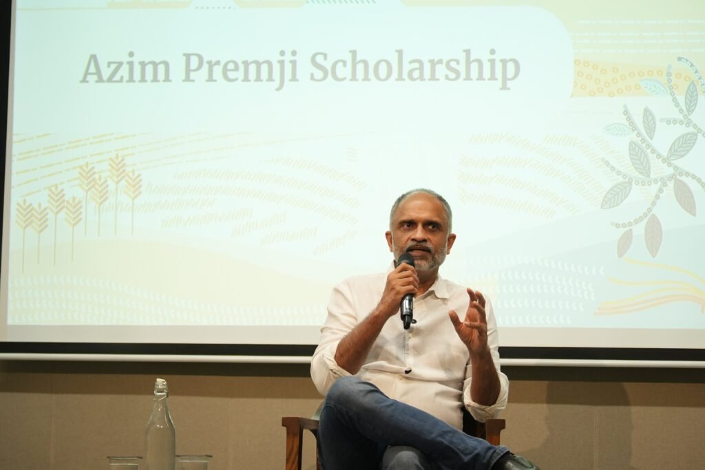 Azim Premji Scholarship for up to 2.5Lakh Girl Students Across 18 States