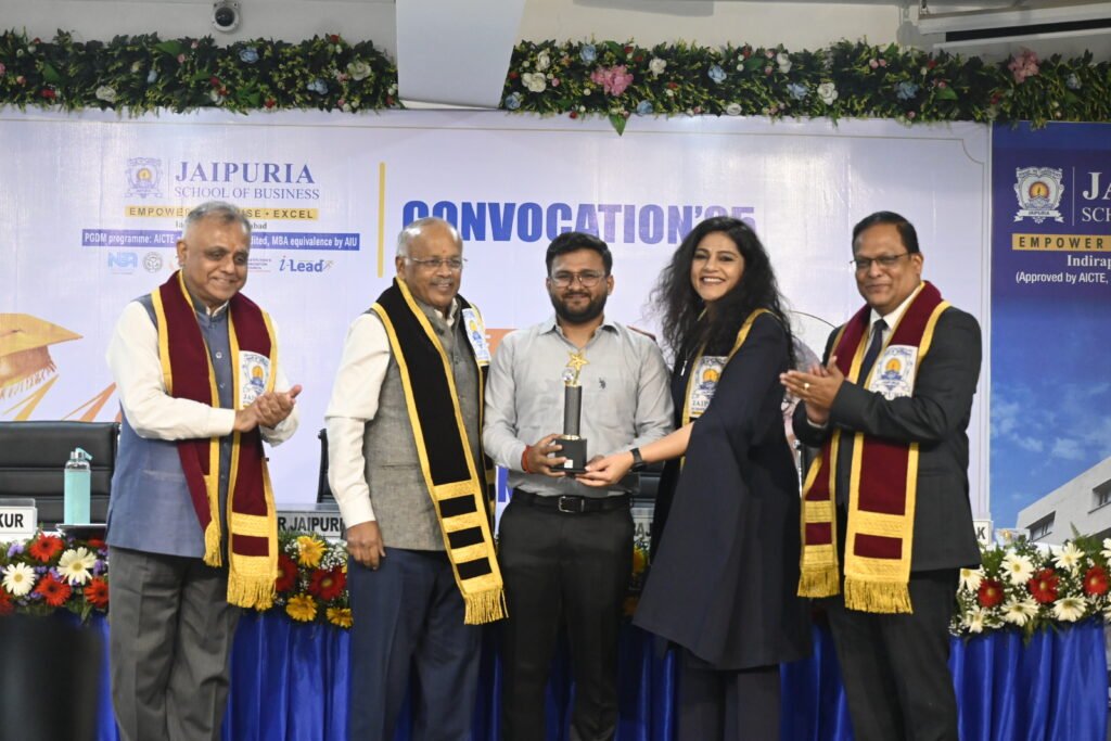 Jaipuria School of Business Hosts 14th Convocation Ceremony, Honours Academic Excellence