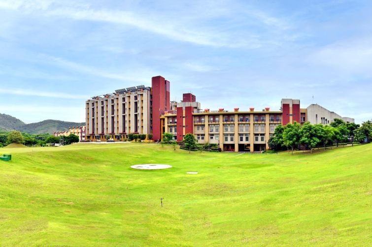 NIIT University