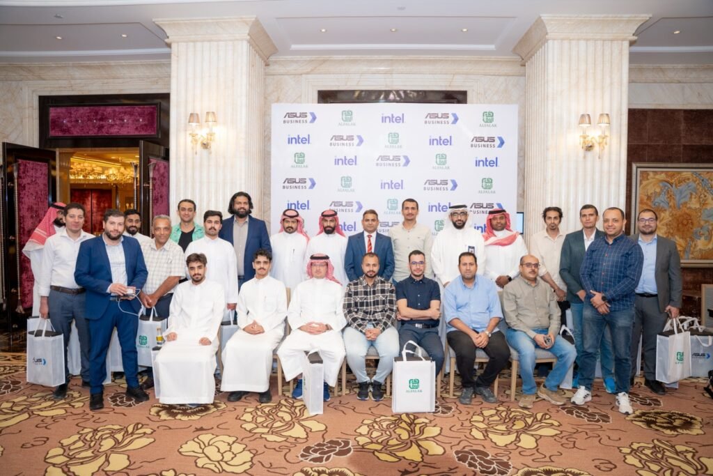 ASUS Highlights Innovation for Government and Education Sectors at Riyadh Showcase