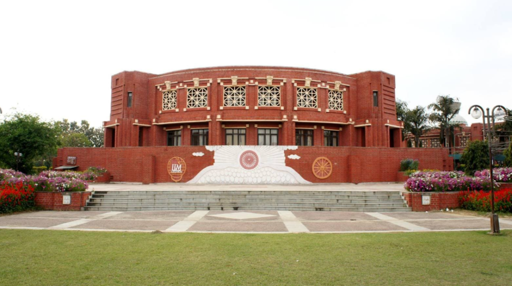 IIM Lucknow