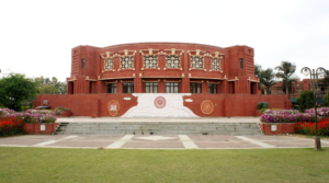 IIM Lucknow