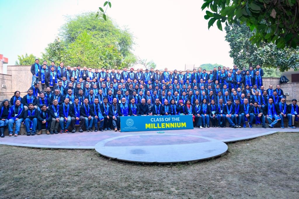 IIT Kanpur Class of 2000 Pledges Highest Ever Contribution of ₹100 Crore to Alma Mater at Silver Jubilee Reunion