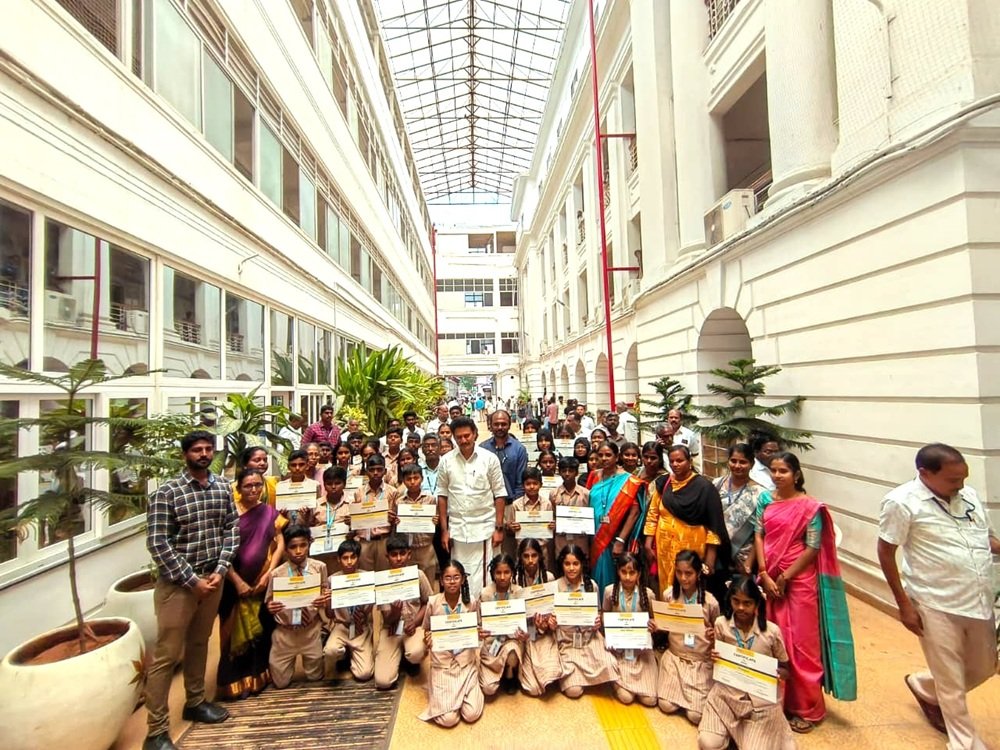 Hon. Minister Anbil Mahesh Poyyamozhi Presents Certificates to North Chennai Government School Students Who Worked on Projects in Energy Management and Urban Planning