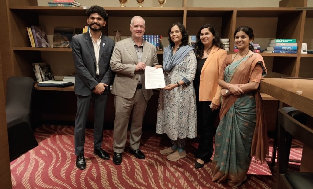 Vivekanand Education Society’s College of Pharmacy Signs MoU with Saint Louis University, USA to Strengthen Global Academic Collaboration
