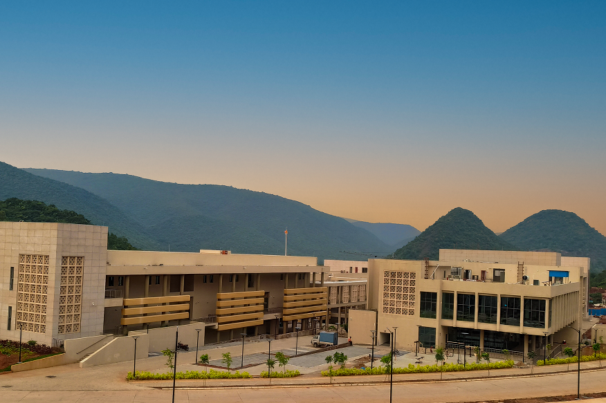 IIM Visakhapatnam Announces Admissions to 4th Batch of Executive MBA