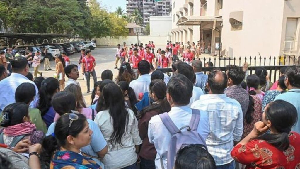 FTII exam cancelled at a Delhi centre after few students allegedly entered strong room