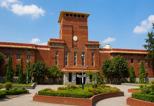 Delhi University Opens Jobs, Internships Up to ₹6 Lakh