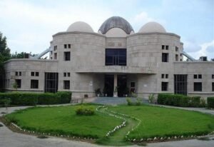 IIM Lucknow Invites Applications for Academic Assistant Posts