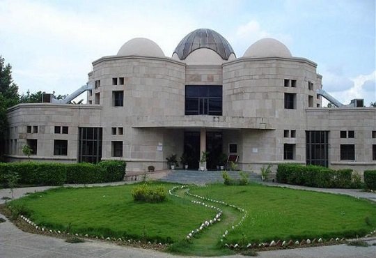 IIM Lucknow Invites Applications for Academic Assistant Posts