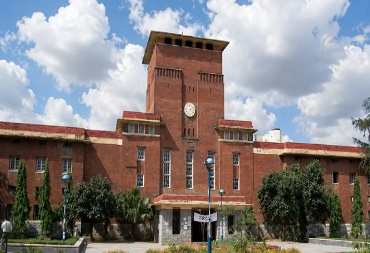 Delhi University Offers 100% Fee Waiver to Eligible Students