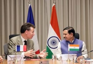 India France Discuss Expanding Higher Education, Research Ties