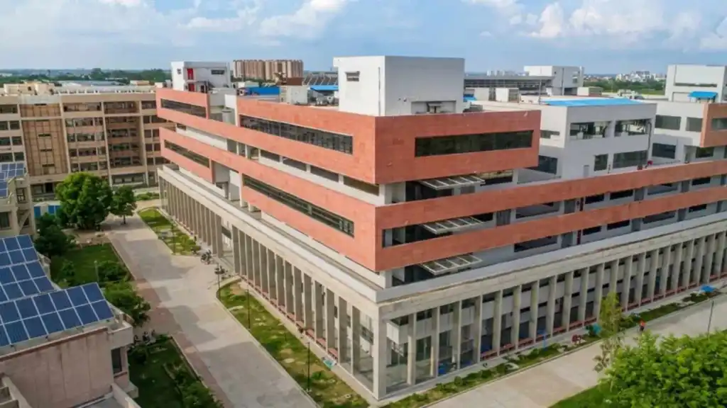 IIT Kanpur to set up Rs 104-crore UP Cyber Security Operations Centre