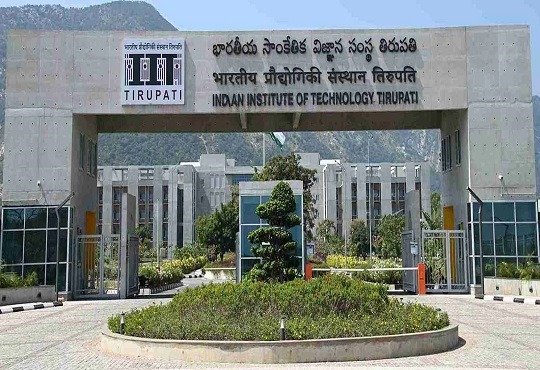 IIT Tirupati Conclave Pushes for Stronger Industry-Academia Ties