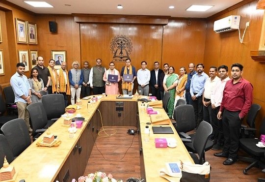Tripura Signs LoI with IIT Kharagpur to Boost Higher Education